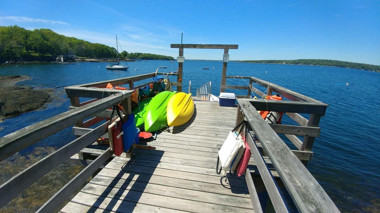 Smugglers Cove Inn Dayville Zewnętrze zdjęcie