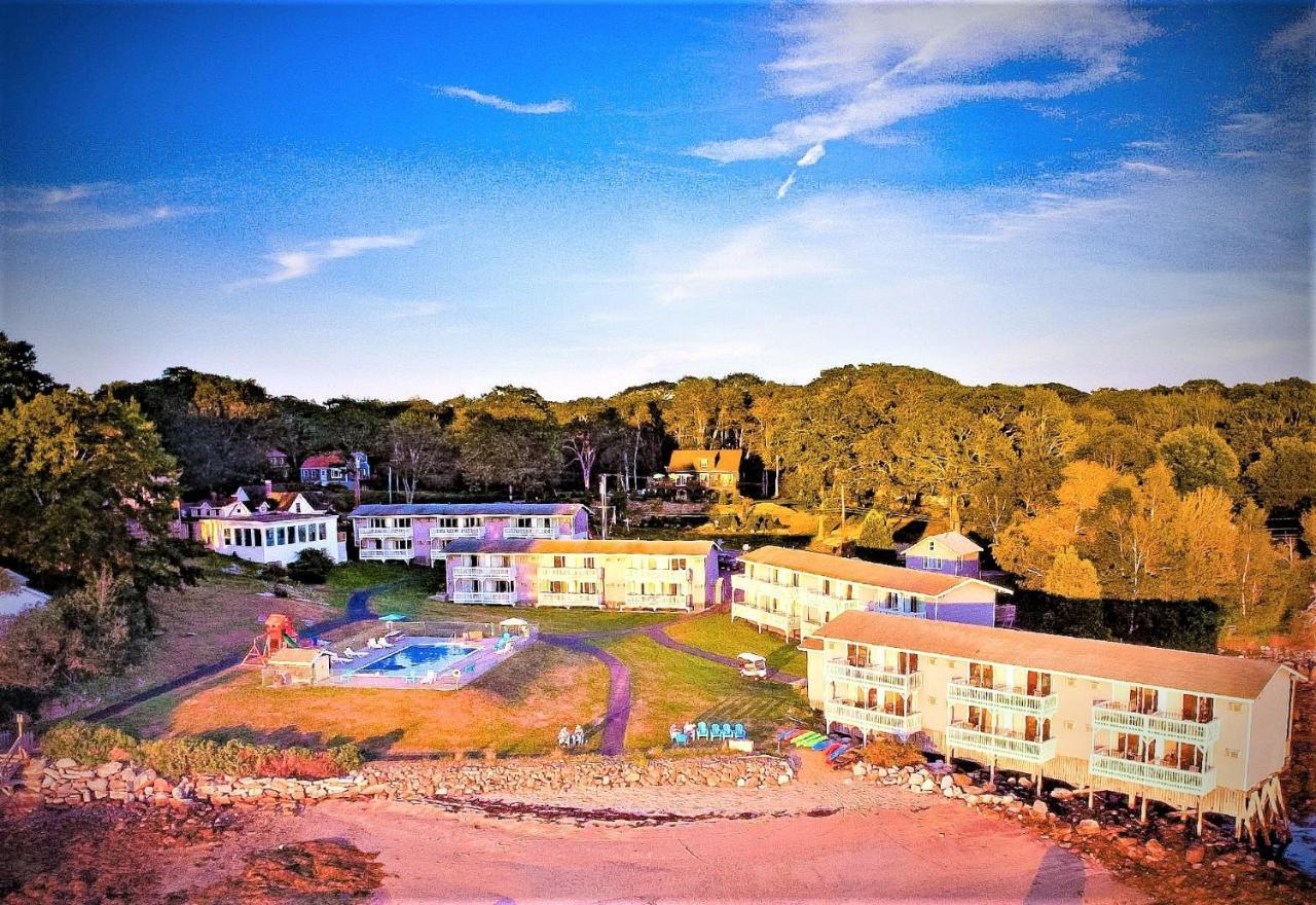 Smugglers Cove Inn Dayville Zewnętrze zdjęcie